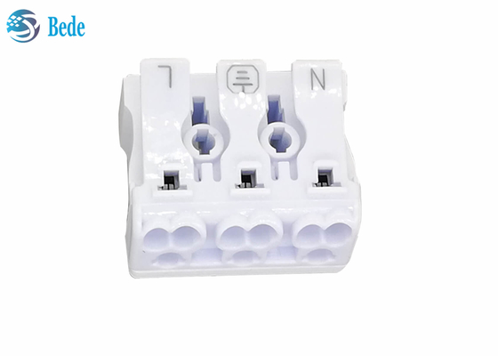 TB rapide de connecteur de fil de poussée de 3 Polonais approprié au solide ou aux torons de jointure aucun outils nécessaires