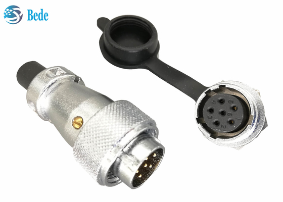 Support de panneau WS16 8 plastique mou de PVC de 9 10 Pin Circular Connector avec le cache anti-poussière
