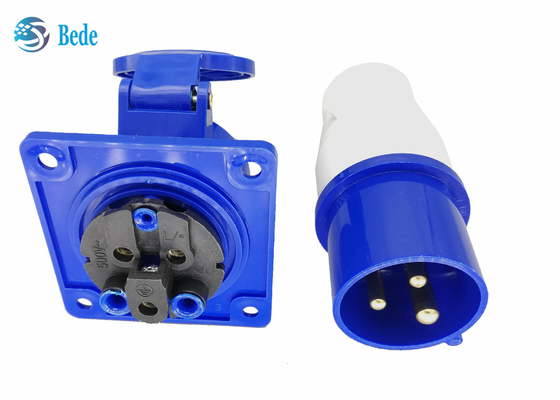 3 bornes panneau industriel de kits de prise et de prise ont monté le type IP44 imperméable 220-250V 16A