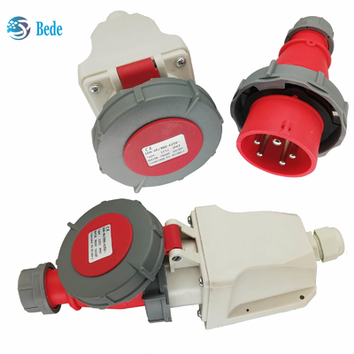 Prise 3P+N+E et prise industrielles IP67 AC220-415V mur de 16 et 32 ampères montant le type