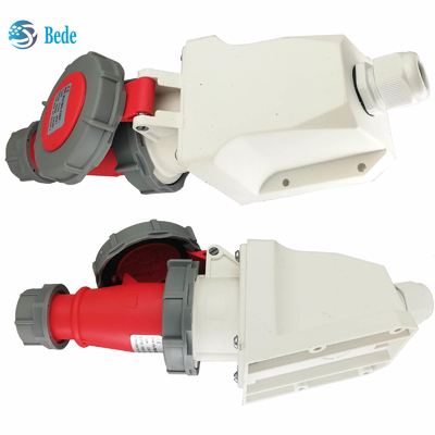 3P+E prise de prise industrielle courant nominal 32A tension 380~415V type de montage murale